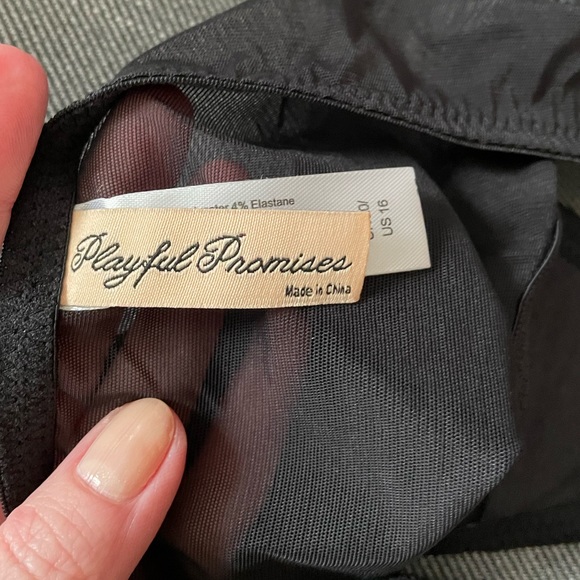 Playful Promises Ysabel Curve Lace Brief - Picture 7 of 11